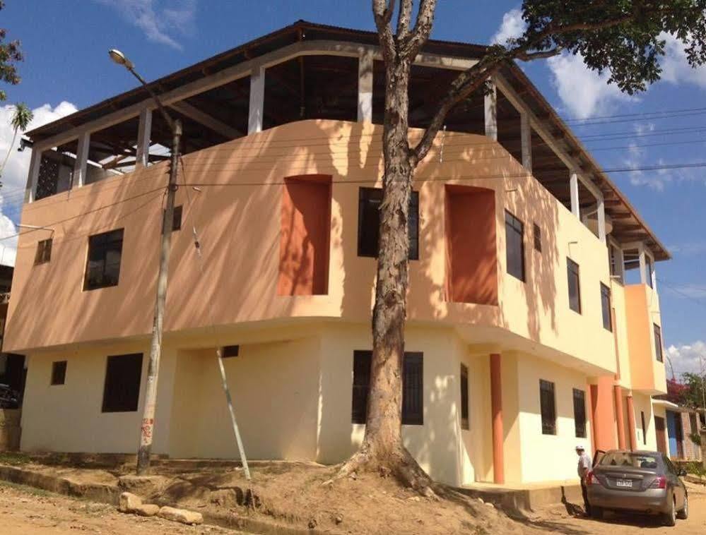 El Mural Backpackers Tarapoto Exterior foto